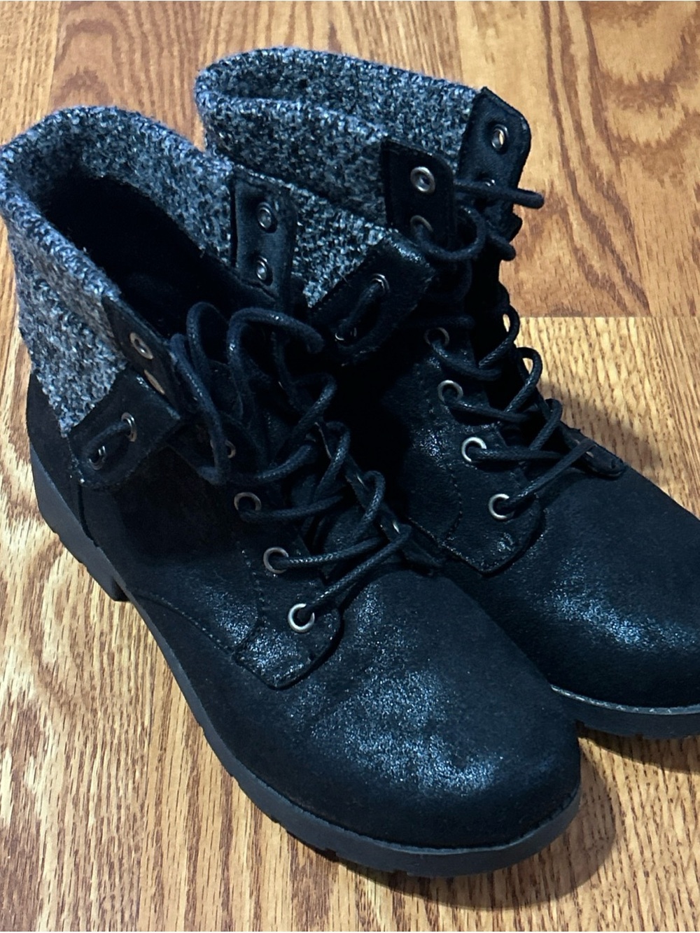 Arizona Combat Black Lace-Up w/Gray Knit Foldable Collar Grunge Boots Size 5.5